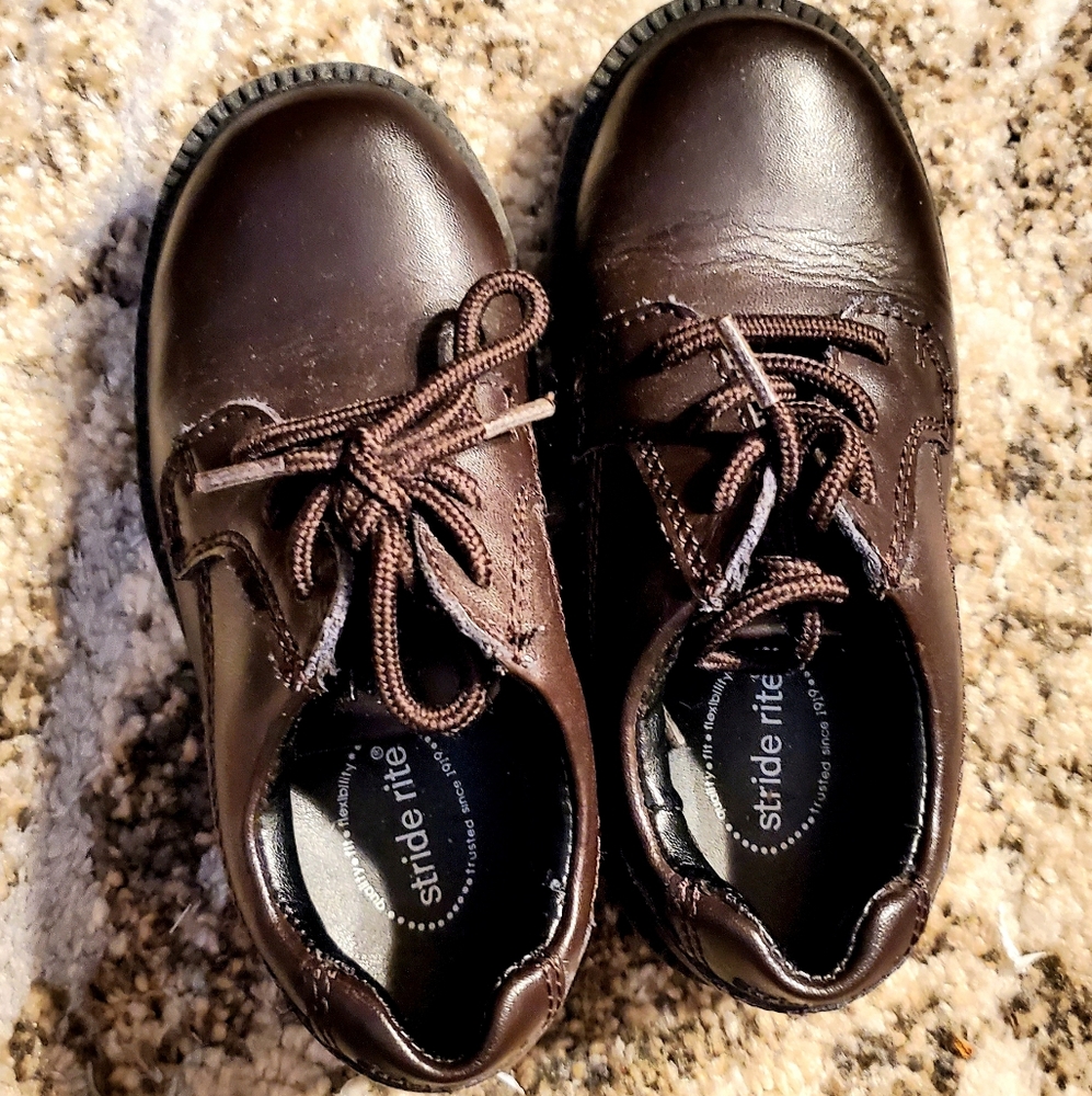 Stride rite dress shoes
